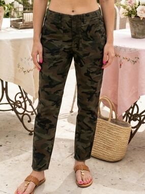 GAP💝LNWOT Camo Straight Leg Pants - Dark Green/Brown Camo Jeans Sz 8